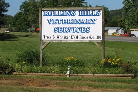 Rolling Hills Veterinary Services - Pet services facility